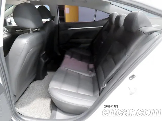 Hyundai Avante 2019 thumb 7