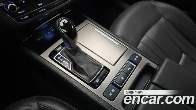 Hyundai Genesis 2014 thumb 9