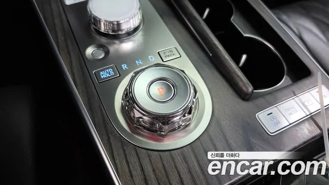 Genesis G80 2024 thumb 9
