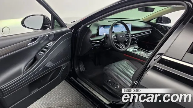 Genesis G80 2024 thumb 10