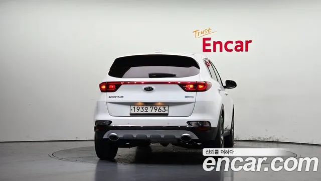 Kia Sportage 2018 thumb 4