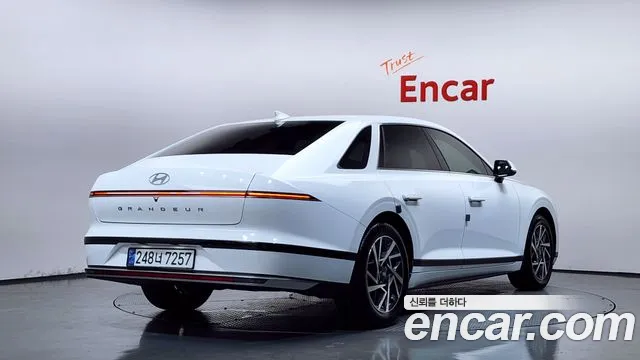 Hyundai Grandeur 2023 thumb 2