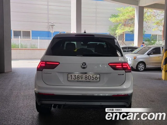 Volkswagen Tiguan 2020 thumb 6