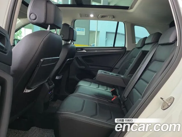 Volkswagen Tiguan 2020 thumb 8