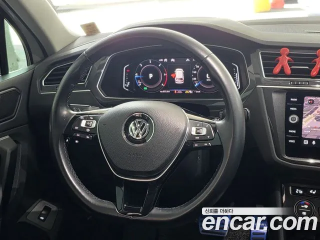 Volkswagen Tiguan 2020 thumb 11
