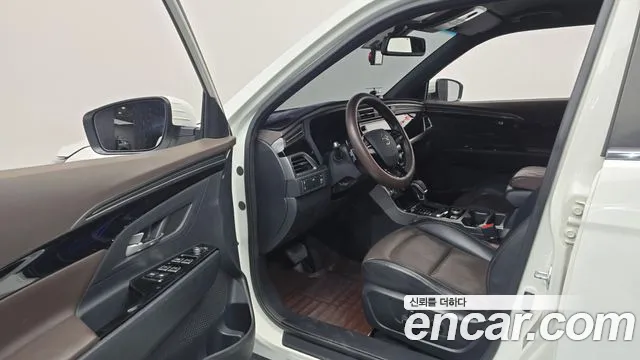 KG_Mobility_Ssangyong KORANDO 2019 thumb 10