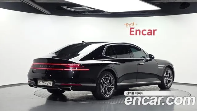 Genesis G90 2022 thumb 2