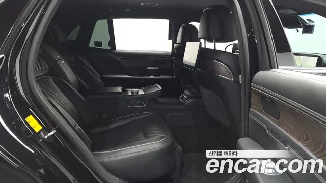 Genesis G90 2022 thumb 12