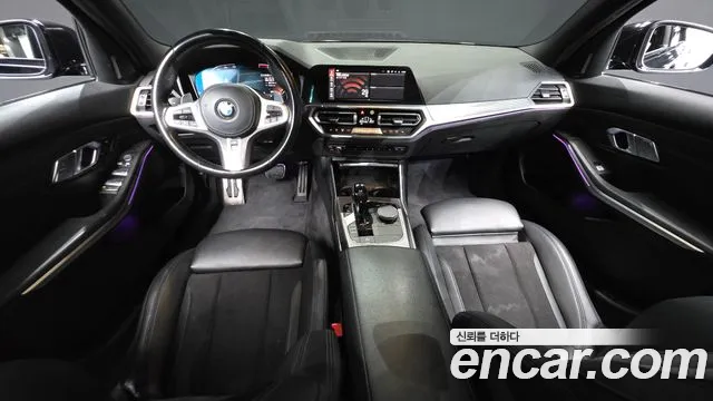 BMW 3-Series 2021 thumb 7