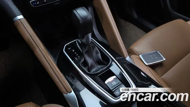Renault-KoreaSamsung Koleos 2021 thumb 9