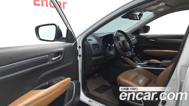Renault-KoreaSamsung Koleos 2021 thumb 10