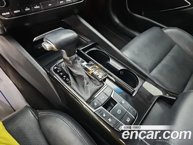 Kia K7 2016 thumb 8