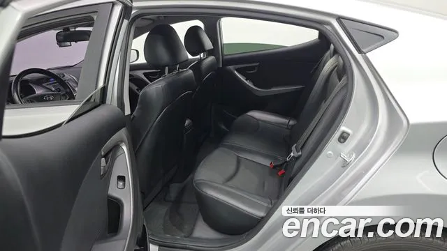 Hyundai Avante 2013 thumb 11