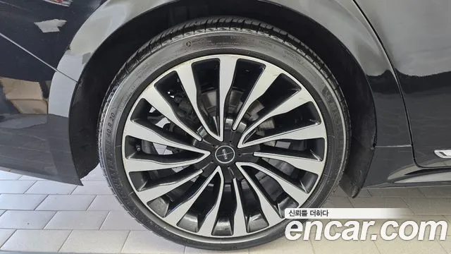 Lincoln Continental 2019 thumb 5