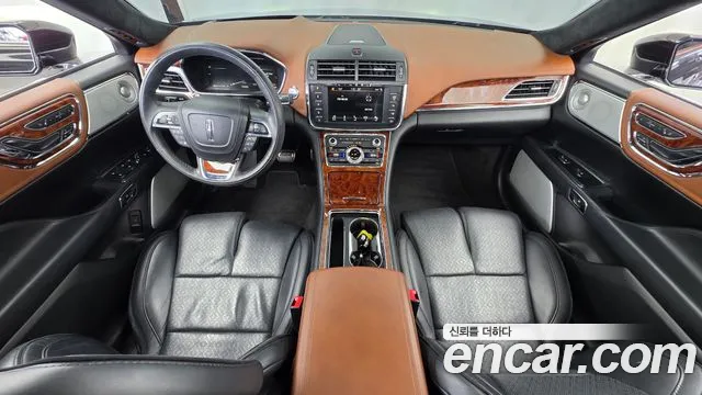 Lincoln Continental 2019 thumb 7