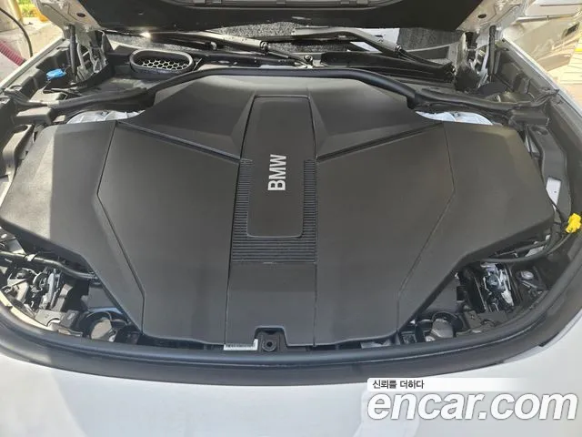 BMW i7 2026 thumb 6