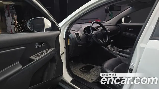 Kia Sportage 2014 thumb 10