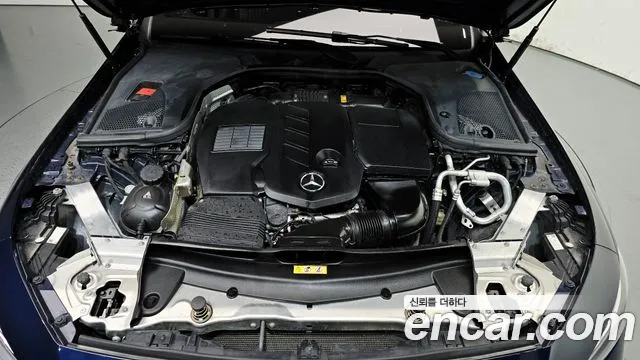 Mercedes-Benz CLS-Class 2020 thumb 6