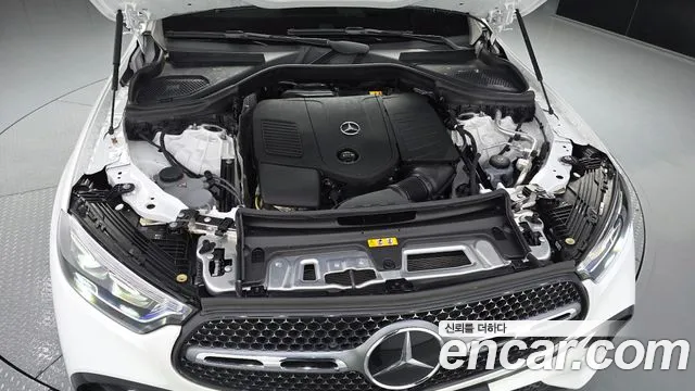 Mercedes-Benz GLC 2024 thumb 5