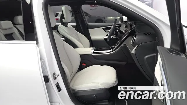 Mercedes-Benz GLC 2024 thumb 10