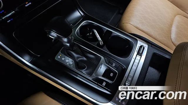 Kia Carnival 2022 thumb 9