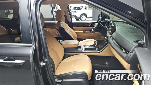 Kia Carnival 2022 thumb 10
