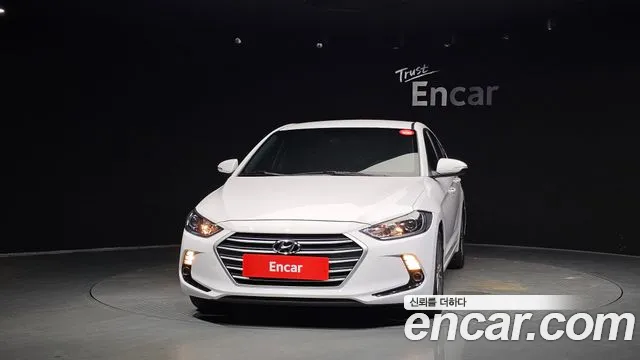 Hyundai Avante 2018 thumb 3