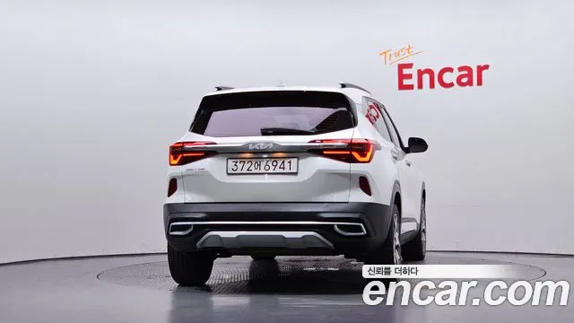 Kia Seltos 2022 thumb 4