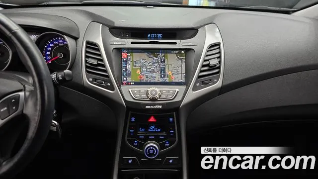 Hyundai Avante 2014 thumb 12