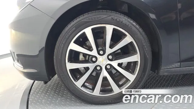 ChevroletGMDaewoo Malibu 2016 thumb 4