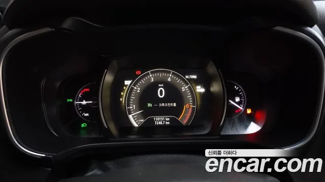 Renault-KoreaSamsung Koleos 2017 thumb 7