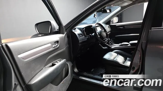 Renault-KoreaSamsung Koleos 2017 thumb 9