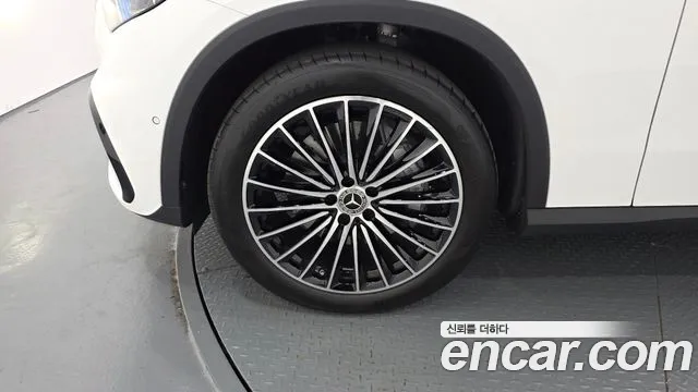 Mercedes-Benz GLC 2026 thumb 5