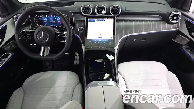 Mercedes-Benz GLC 2026 thumb 7