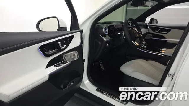 Mercedes-Benz GLC 2026 thumb 10