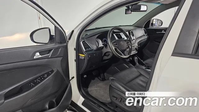 Hyundai Tucson 2015 thumb 10
