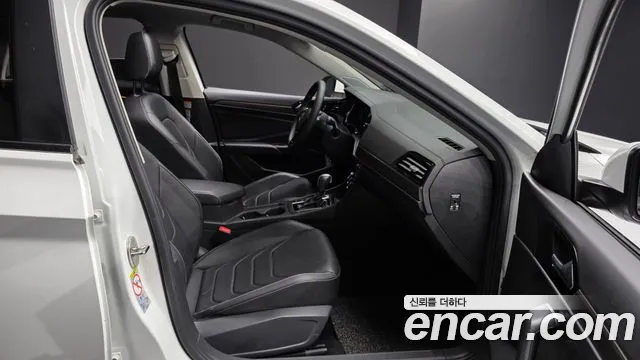 Volkswagen Jetta 2021 thumb 11
