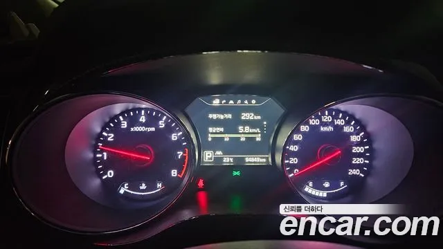 Kia Carnival 2017 thumb 8