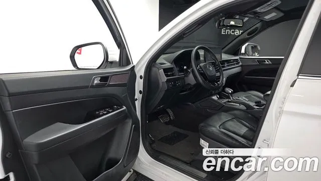 KG_Mobility_Ssangyong Rexton 2023 thumb 10