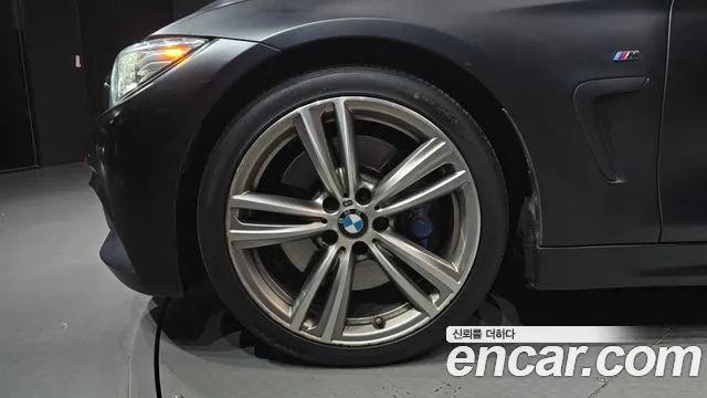 BMW 4-Series 2015 thumb 5