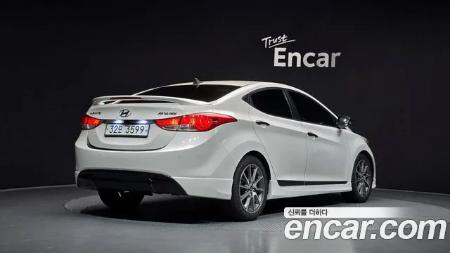 Hyundai Avante 2011 thumb 2