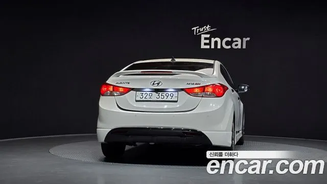 Hyundai Avante 2011 thumb 4
