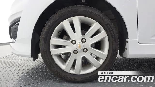 ChevroletGMDaewoo Spark 2013 thumb 5