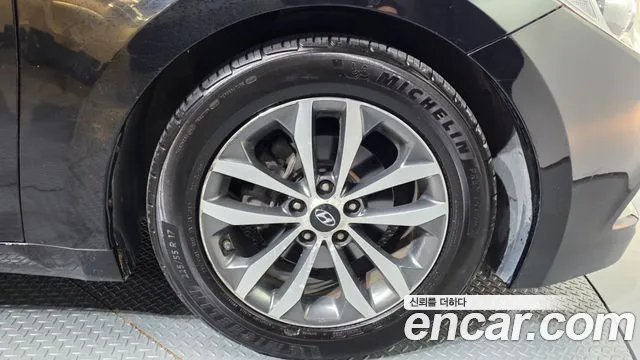 Hyundai Grandeur 2011 thumb 5