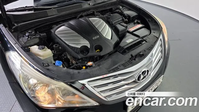 Hyundai Grandeur 2011 thumb 6