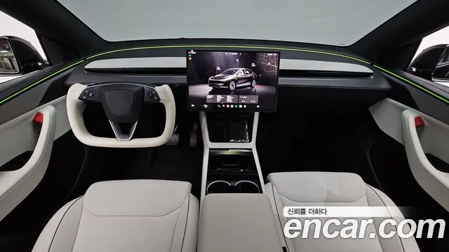 Tesla Model Y 2026 thumb 6