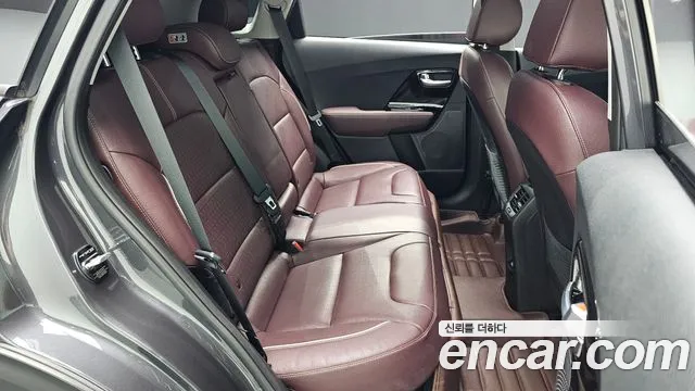 Kia Niro 2020 thumb 11