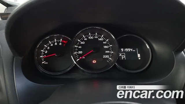 Renault-KoreaSamsung Fluence 2010 thumb 8