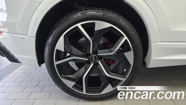 Audi RSQ8 2021 thumb 5