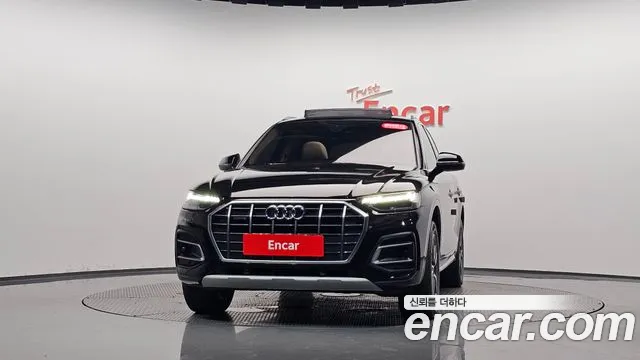 Audi Q5 2022 thumb 2